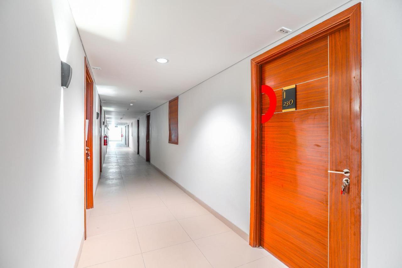 Super Oyo Collection O 16 Vittoria Residence Jakarta Exteriér fotografie