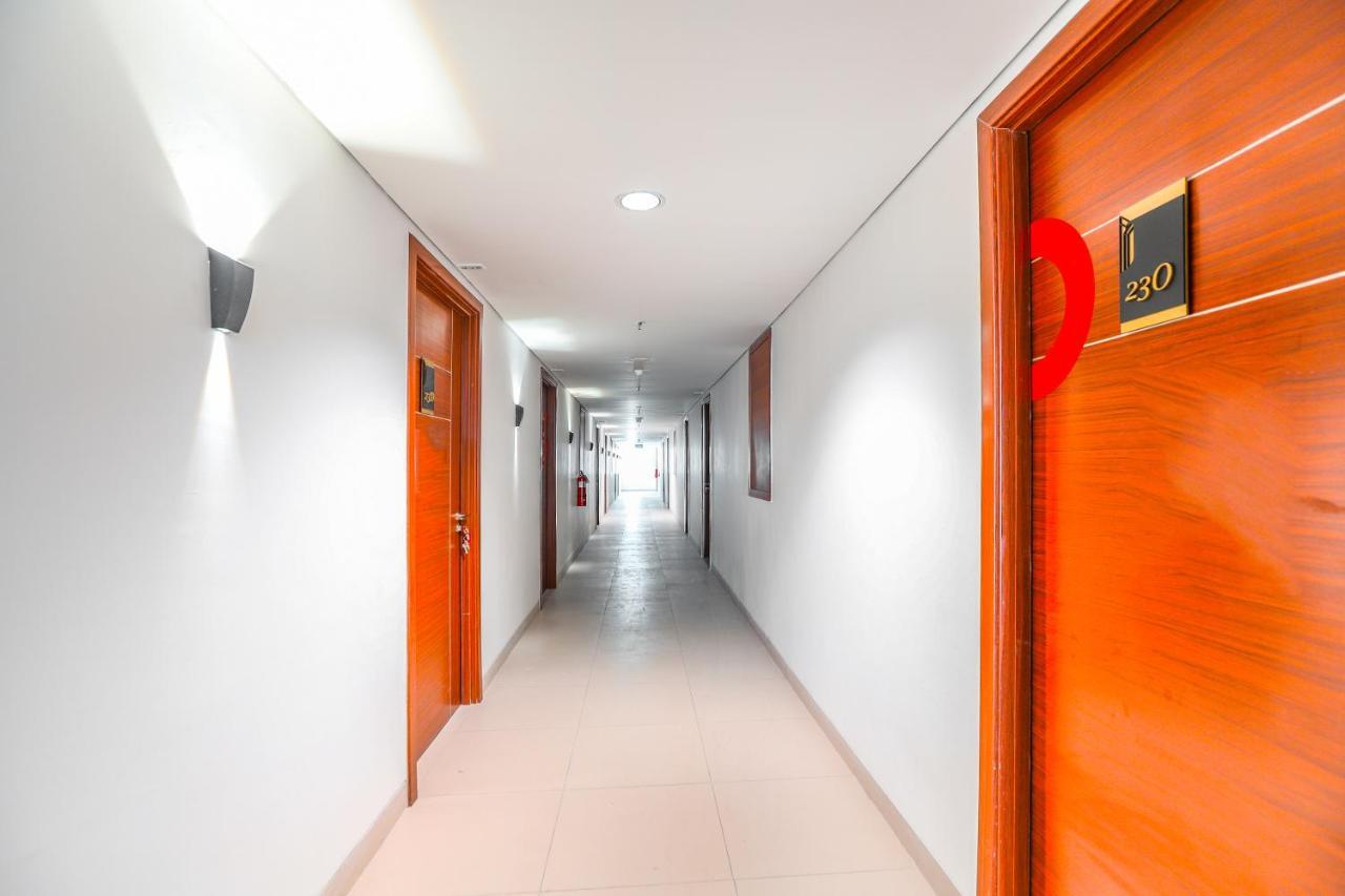 Super Oyo Collection O 16 Vittoria Residence Jakarta Exteriér fotografie